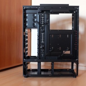 Antec Nineteen Hundred chassis 1