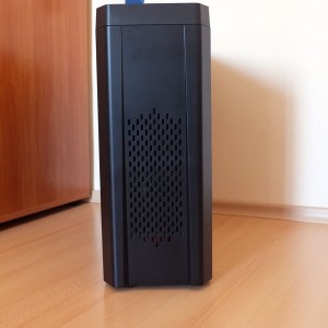 Antec Nineteen Hundred top