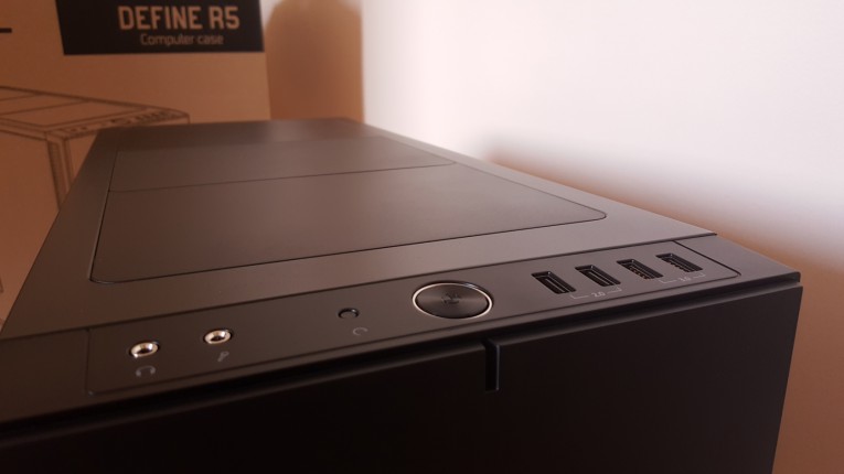 FRACTAL DESIGN DEFINE R5 – Test and Review